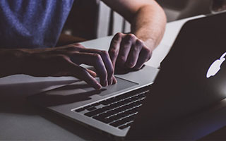 NBA训练营爆料：有球星因为“迟到”被主教练公开羞辱。